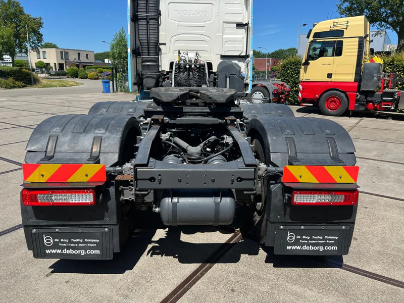 Volvo FH 16.750 6x4 - Tracteur routier: photos 5 Volvo FH 16.750 6x4 - Tracteur routier: photos 5