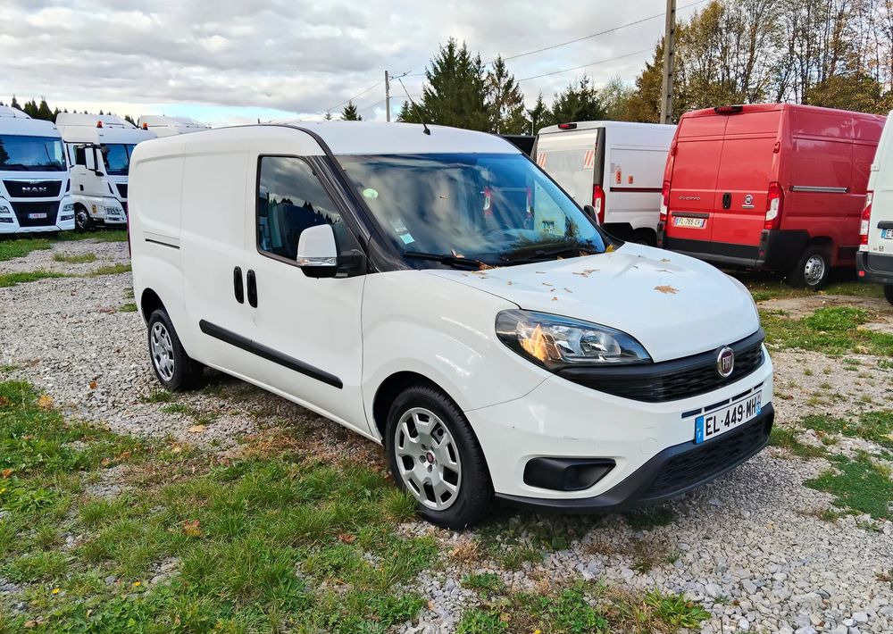 Fiat Doblo - Fourgon utilitaire: photos 1 Fiat Doblo - Fourgon utilitaire: photos 1