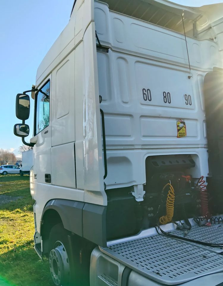 DAF XF 460 - Tracteur routier: photos 4 DAF XF 460 - Tracteur routier: photos 4