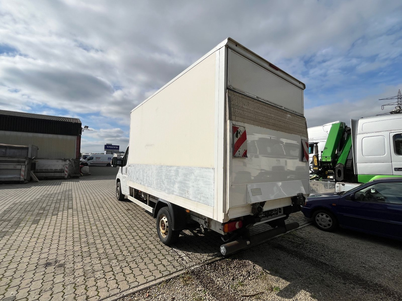 Citroën JUMPER KOFFER - Fourgon grand volume: photos 4 Citroën JUMPER KOFFER - Fourgon grand volume: photos 4