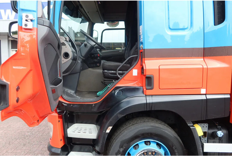DAF CF 410 Bakwagen + DHollandia 2000kg !!6 Stuks in Voorraad!! - Camion fourgon: photos 5 DAF CF 410 Bakwagen + DHollandia 2000kg !!6 Stuks in Voorraad!! - Camion fourgon: photos 5