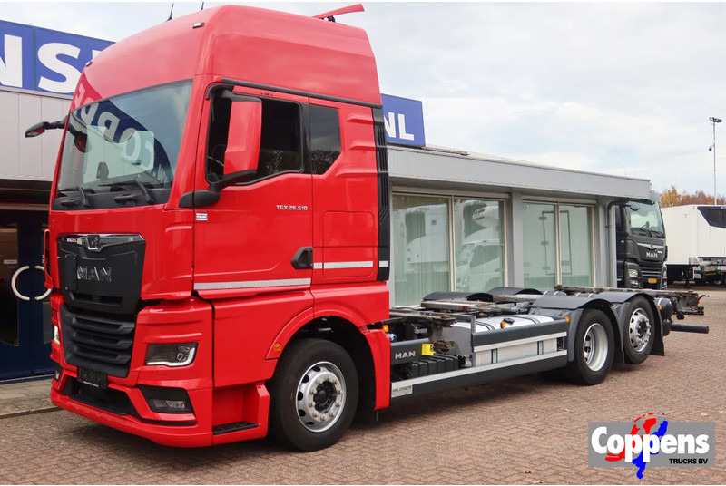 MAN TGX 26.510 GX 6X2 intarder - Camion porte-conteneur/ Caisse mobile: photos 1 MAN TGX 26.510 GX 6X2 intarder - Camion porte-conteneur/ Caisse mobile: photos 1