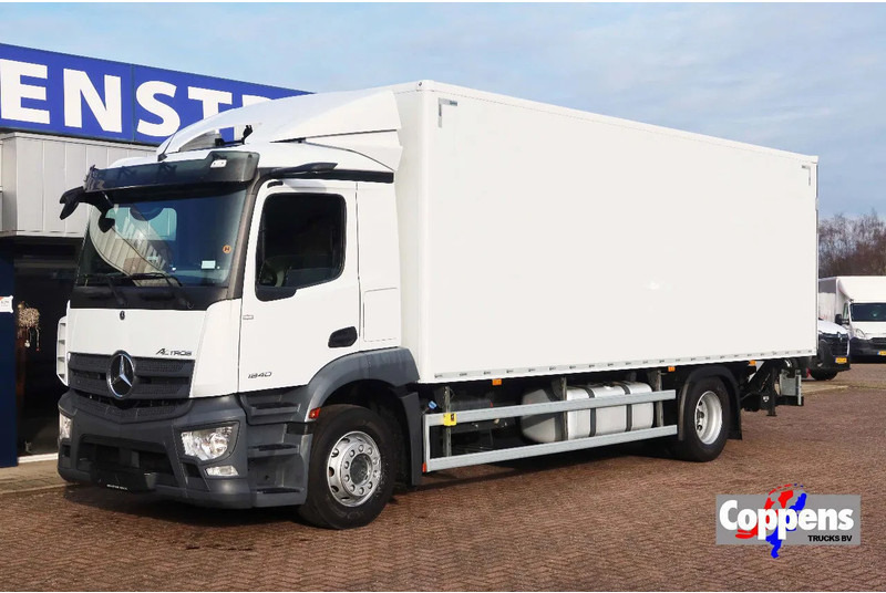 Mercedes-Benz Actros 1840 L Bkawagen+ BAR klep 2.000kg met Gesioleerde bak - Camion fourgon: photos 1 Mercedes-Benz Actros 1840 L Bkawagen+ BAR klep 2.000kg met Gesioleerde bak - Camion fourgon: photos 1