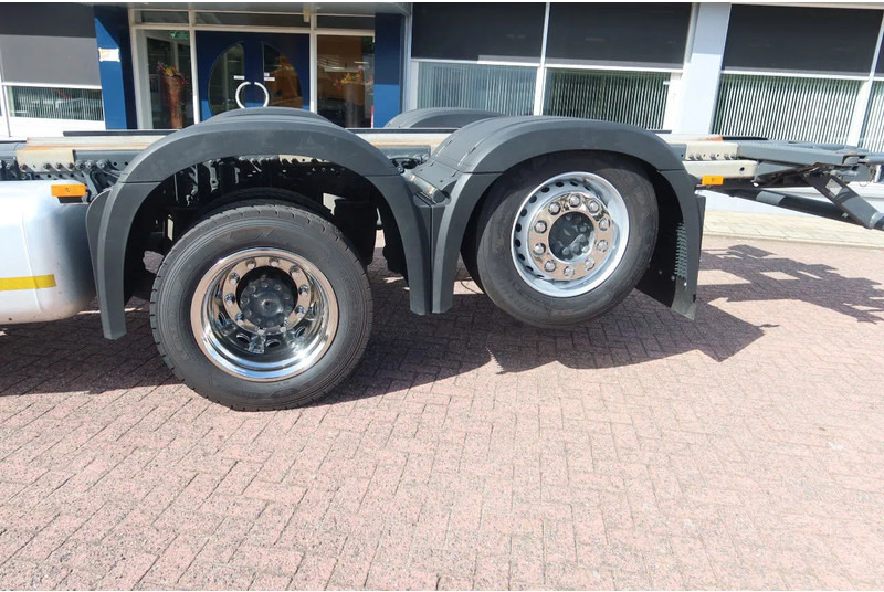 Châssis cabine Mercedes-Benz Actros 2642 LL Chassis Cabine Giga space: photos 16