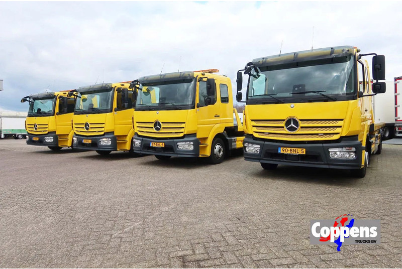 Mercedes-Benz Atego 1221 L Takel wagen 6 Persoons - Remorqueuse: photos 1 Mercedes-Benz Atego 1221 L Takel wagen 6 Persoons - Remorqueuse: photos 1