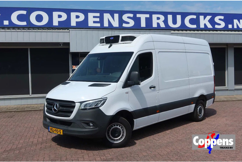 Mercedes-Benz Sprinter 317 Koel/Vries L2/H2 220 Volt stekker - Utilitaire frigorifique: photos 1 Mercedes-Benz Sprinter 317 Koel/Vries L2/H2 220 Volt stekker - Utilitaire frigorifique: photos 1