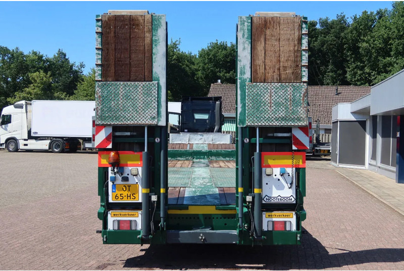 Nooteboom Semidieplader + Hydraulisch Rampen - Semi-remorque surbaissé: photos 3 Nooteboom Semidieplader + Hydraulisch Rampen - Semi-remorque surbaissé: photos 3