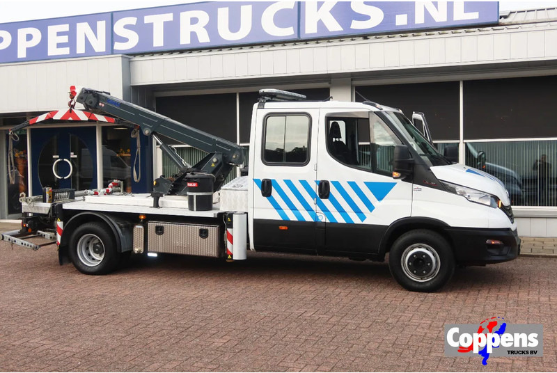 Iveco Daily 70 C 16 Recovery-truck, Bergingswagen, Apschlep. 7 Persoons. ALS NIEUW - Véhicule utilitaire, Utilitaire double cabine: photos 1 Iveco Daily 70 C 16 Recovery-truck, Bergingswagen, Apschlep. 7 Persoons. ALS NIEUW - Véhicule utilitaire, Utilitaire double cabine: photos 1