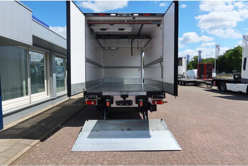 Volvo FL 250 Koel/Vries+Klep Bi-Temp Carrier Supra 1150 MT Diesel/Electrisch - Camion frigorifique: photos 4 Volvo FL 250 Koel/Vries+Klep Bi-Temp Carrier Supra 1150 MT Diesel/Electrisch - Camion frigorifique: photos 4