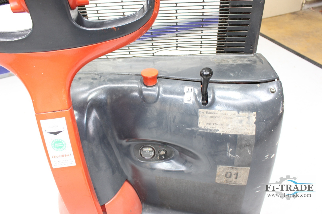 Linde L 12 - Gerbeur: photos 3 Linde L 12 - Gerbeur: photos 3