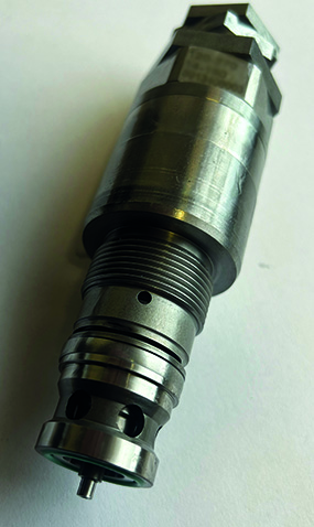 Terex-Fuchs 5469662245 - Valve hydraulique pour Pelle de manutention: photos 1 Terex-Fuchs 5469662245 - Valve hydraulique pour Pelle de manutention: photos 1