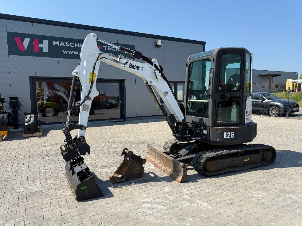Bobcat E 26 EM - Mini pelle: photos 1 Bobcat E 26 EM - Mini pelle: photos 1
