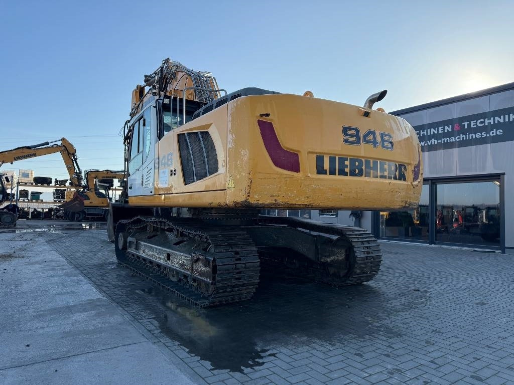 Liebherr R 946 - Pelle sur chenille: photos 3 Liebherr R 946 - Pelle sur chenille: photos 3