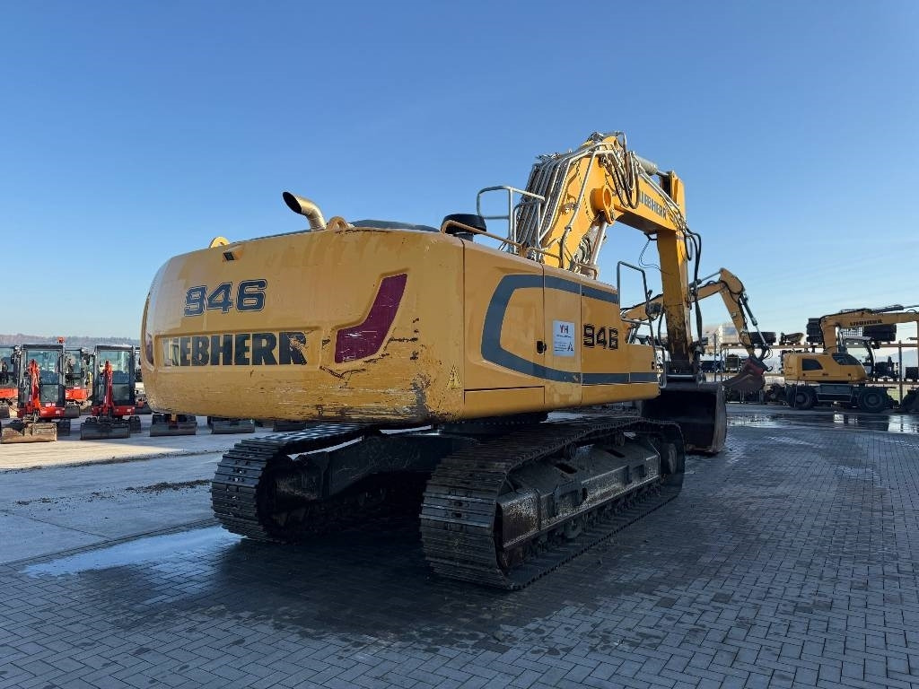 Liebherr R 946 - Pelle sur chenille: photos 5 Liebherr R 946 - Pelle sur chenille: photos 5