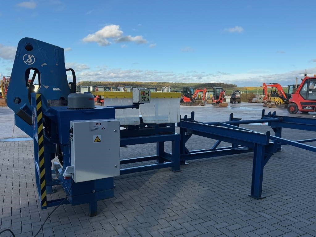 Mistra Breaker - Cisaille de démolition: photos 5 Mistra Breaker - Cisaille de démolition: photos 5