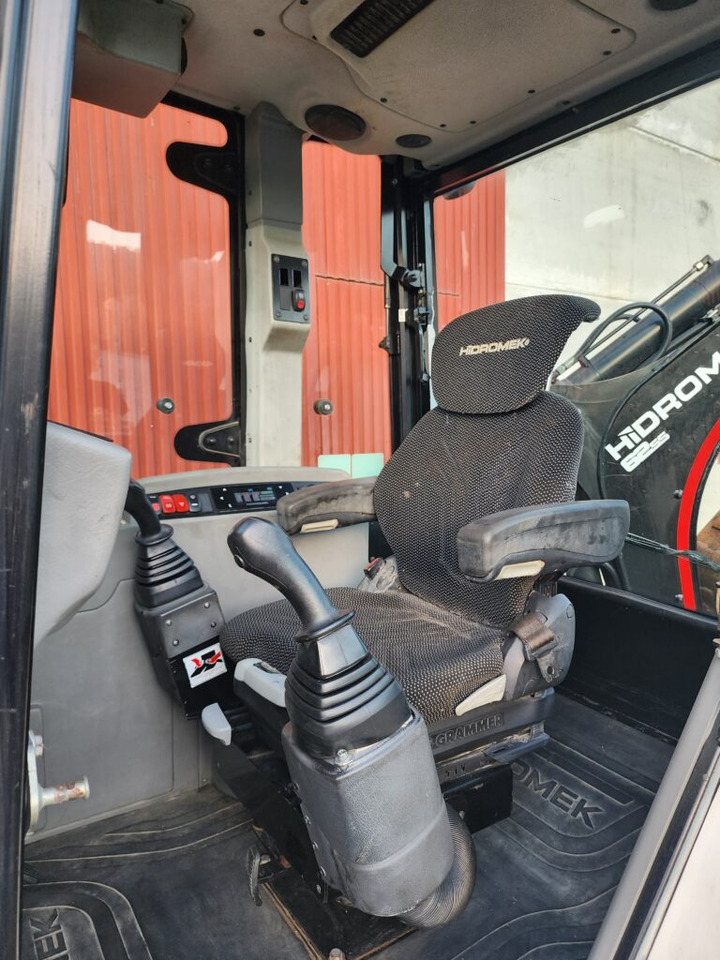 HIDROMEK HMK62SS - Tractopelle: photos 5 HIDROMEK HMK62SS - Tractopelle: photos 5
