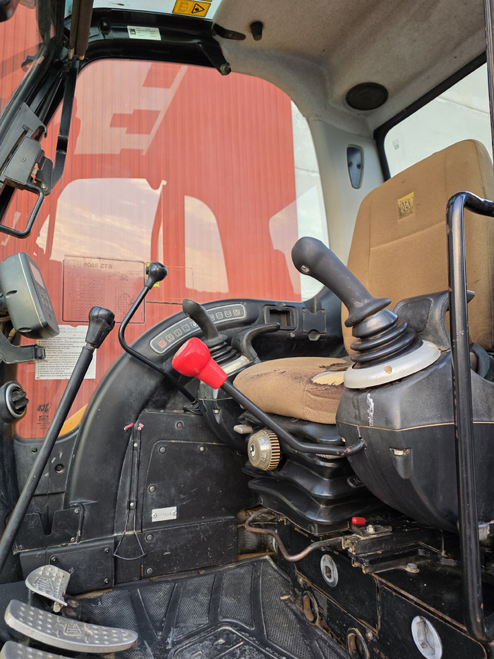 JCB 8085ZTS - Mini pelle: photos 2 JCB 8085ZTS - Mini pelle: photos 2