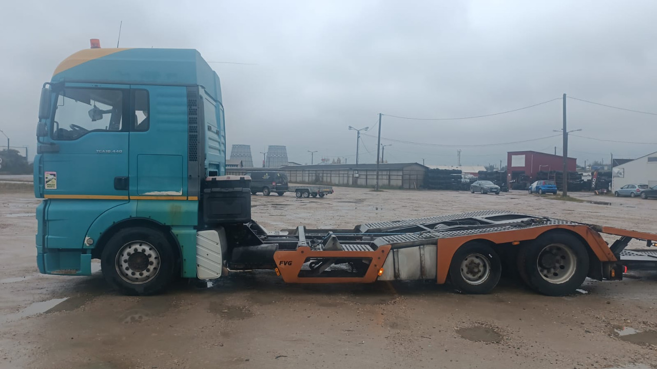 MAN TGA 18440 - Camion porte-voitures: photos 5 MAN TGA 18440 - Camion porte-voitures: photos 5