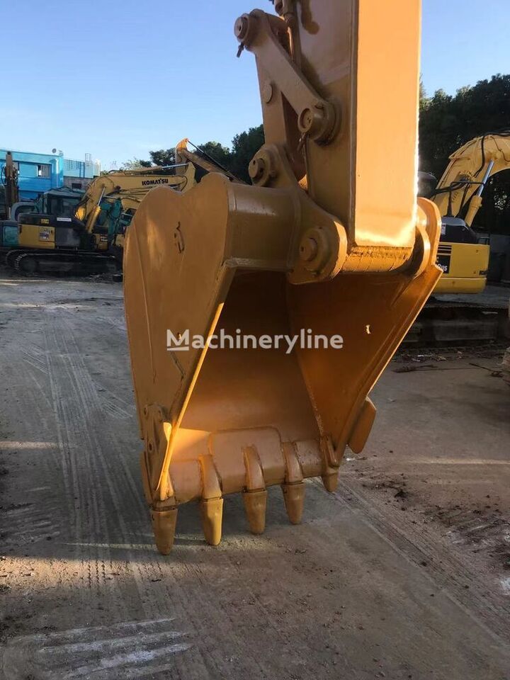 Caterpillar Caterpillar 330B 325B - Pelle sur chenille: photos 3 Caterpillar Caterpillar 330B 325B - Pelle sur chenille: photos 3