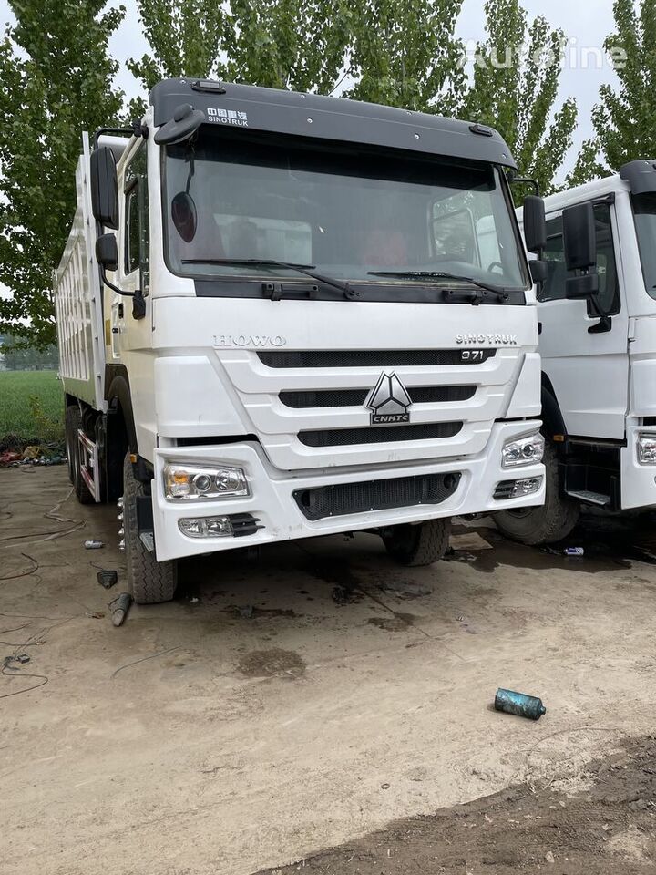 Howo 371 - Camion benne: photos 1 Howo 371 - Camion benne: photos 1
