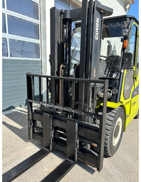 Clark C 50 SD Dieselstapler 5000kg, 4500mm, Triplex - Chariot élévateur diesel: photos 5 Clark C 50 SD Dieselstapler 5000kg, 4500mm, Triplex - Chariot élévateur diesel: photos 5