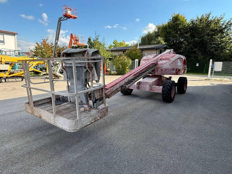 JLG 400 S 14,20m Diesel 4x4 Teleskop-Arbeitsbühne - Nacelle articulée: photos 3 JLG 400 S 14,20m Diesel 4x4 Teleskop-Arbeitsbühne - Nacelle articulée: photos 3
