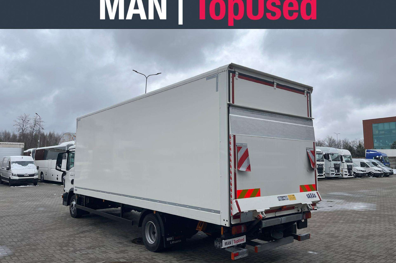 MAN 12.250 4x2 BL CH (8425) - Camion fourgon: photos 3 MAN 12.250 4x2 BL CH (8425) - Camion fourgon: photos 3