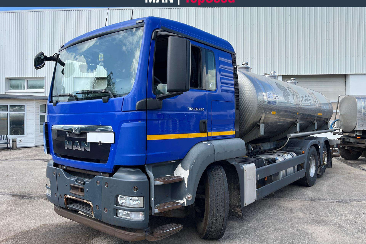 MAN TGS 26.400 6X2-2 Plandex (8833) - Camion citerne: photos 1 MAN TGS 26.400 6X2-2 Plandex (8833) - Camion citerne: photos 1