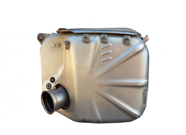 Katalysator IVECO Eurocargo Euro 6 - 5801833243 5802020290 - Catalyseur pour Camion: photos 4 Katalysator IVECO Eurocargo Euro 6 - 5801833243 5802020290 - Catalyseur pour Camion: photos 4