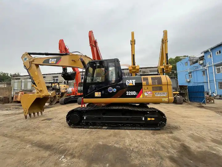 Best Sale Nice Performance Original Japan Second Hand Cat 320d Series Crawler Excavator Cat 320d 320dl 320d2 20ton - Pelle: photos 5 Best Sale Nice Performance Original Japan Second Hand Cat 320d Series Crawler Excavator Cat 320d 320dl 320d2 20ton - Pelle: photos 5
