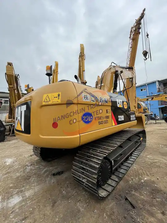 Best Sale Nice Performance Original Japan Second Hand Cat 320d Series Crawler Excavator Cat 320d 320dl 320d2 20ton - Pelle: photos 4 Best Sale Nice Performance Original Japan Second Hand Cat 320d Series Crawler Excavator Cat 320d 320dl 320d2 20ton - Pelle: photos 4