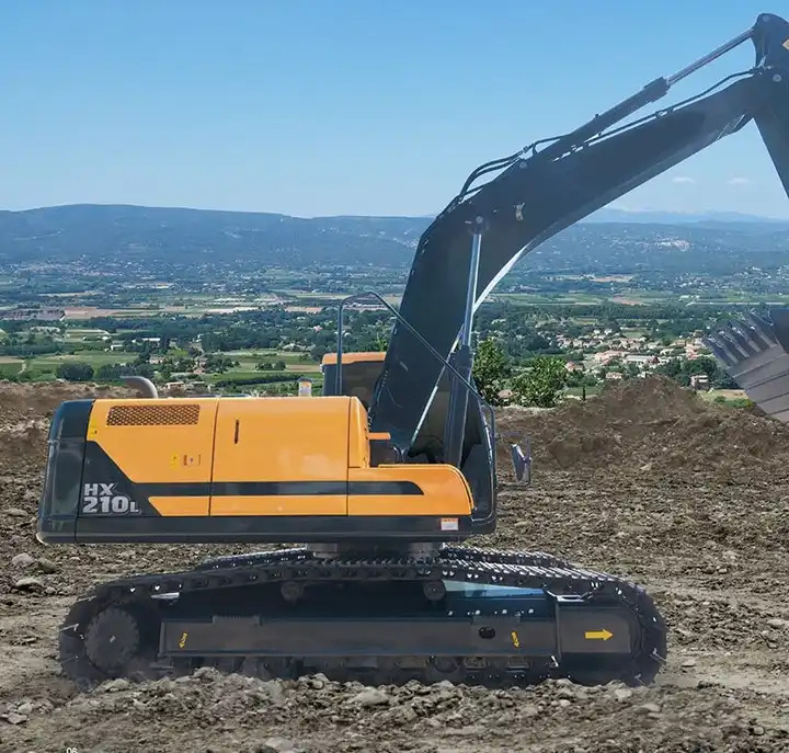 Certificated High Quality Hyundai 220LC Excavator 220lc-9s HX220L 220HD 22 Tons Excavator for Sale - Pelle: photos 1 Certificated High Quality Hyundai 220LC Excavator 220lc-9s HX220L 220HD 22 Tons Excavator for Sale - Pelle: photos 1