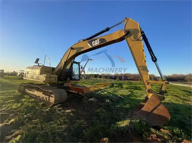 Cheaper Secondhand Cat 320d Hydraulic Crawler 20 Ton Caterpillar 320 Series Model Used Excavator Japan Original - Pelle: photos 4 Cheaper Secondhand Cat 320d Hydraulic Crawler 20 Ton Caterpillar 320 Series Model Used Excavator Japan Original - Pelle: photos 4