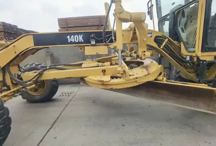 High Quality New Caterpillar Motor Grader Cat 140k Good Price With 1 Year Quality Warranted In Shanghai - Niveleuse: photos 5 High Quality New Caterpillar Motor Grader Cat 140k Good Price With 1 Year Quality Warranted In Shanghai - Niveleuse: photos 5