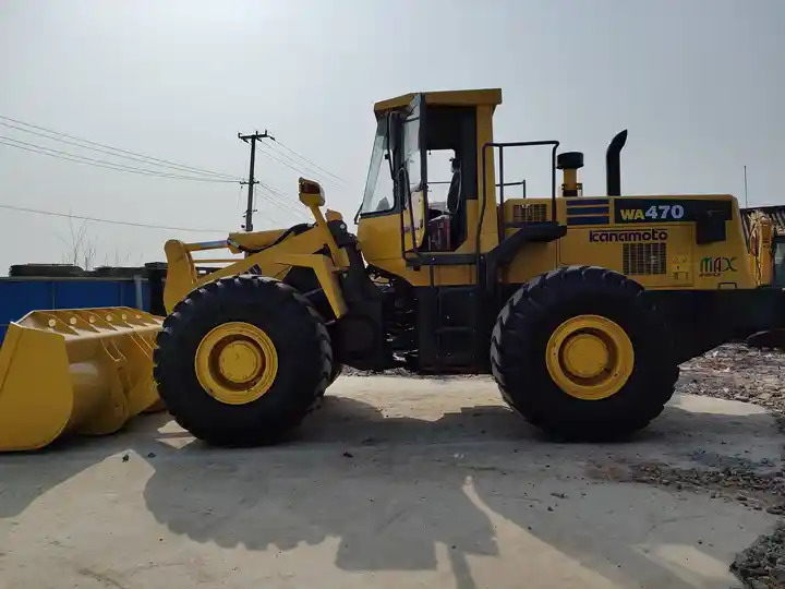 Japan original Used Komatsu WA380 WA 470 payloader komatsu front end loader komatsu wa380-3 WA470-3 loader - Chargeuse sur pneus: photos 5 Japan original Used Komatsu WA380 WA 470 payloader komatsu front end loader komatsu wa380-3 WA470-3 loader - Chargeuse sur pneus: photos 5