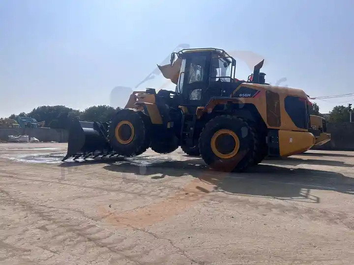 Low running hours Original LiuGong Wheel Loader 856H Well-Maintained - Chargeuse sur pneus: photos 5 Low running hours Original LiuGong Wheel Loader 856H Well-Maintained - Chargeuse sur pneus: photos 5