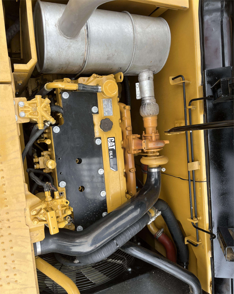 Second Hand Cat Excavator CAT 320D High Quality Japan Used Construction Machine 20ton Excavator - Pelle: photos 3 Second Hand Cat Excavator CAT 320D High Quality Japan Used Construction Machine 20ton Excavator - Pelle: photos 3