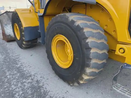 Secondhand Caterpillar 966h 966 Cat966h Wheel Loader Used Caterpillar 966h 966 Cat966h Wheel Loader - Chargeuse sur pneus: photos 3 Secondhand Caterpillar 966h 966 Cat966h Wheel Loader Used Caterpillar 966h 966 Cat966h Wheel Loader - Chargeuse sur pneus: photos 3