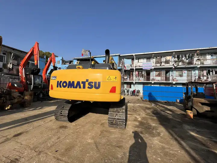 Used Komatsu Pc200-8 Excavator,20 Ton Komatsu Pc200-8n1 Pc220-8mo Hydraulic Crawler Backhoe Medium Excavator Rega In Stock - Pelle sur chenille: photos 5 Used Komatsu Pc200-8 Excavator,20 Ton Komatsu Pc200-8n1 Pc220-8mo Hydraulic Crawler Backhoe Medium Excavator Rega In Stock - Pelle sur chenille: photos 5