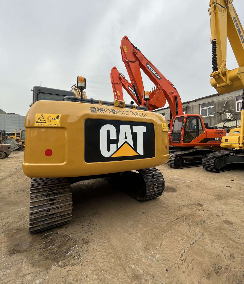 Used excavators cat 320d cat 20 ton excavator with excellent condition for sale - Pelle: photos 2 Used excavators cat 320d cat 20 ton excavator with excellent condition for sale - Pelle: photos 2