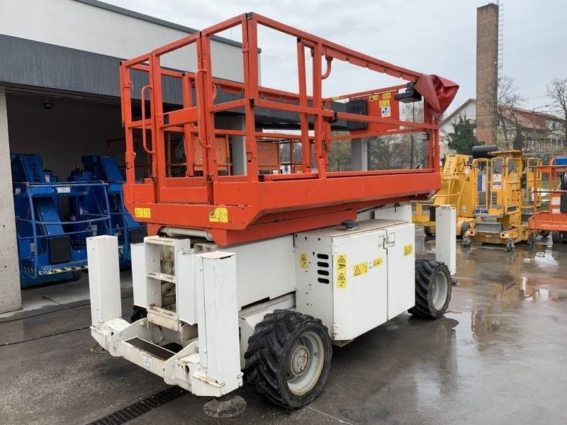 Genie GS-2669 - 10 m, 4x4, diesel - Nacelle ciseaux: photos 2 Genie GS-2669 - 10 m, 4x4, diesel - Nacelle ciseaux: photos 2