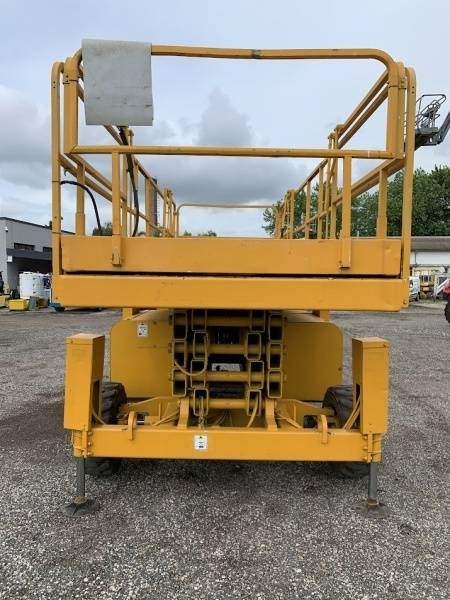 Haulotte H15SXL - 15m, 4x4, diesel - Nacelle ciseaux: photos 3 Haulotte H15SXL - 15m, 4x4, diesel - Nacelle ciseaux: photos 3