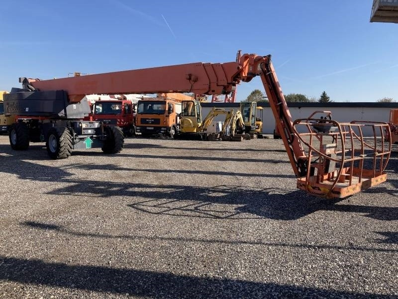 Haulotte H43TPX - 4x4x4 - 230kg - 43 m - Nacelle articulée: photos 1 Haulotte H43TPX - 4x4x4 - 230kg - 43 m - Nacelle articulée: photos 1