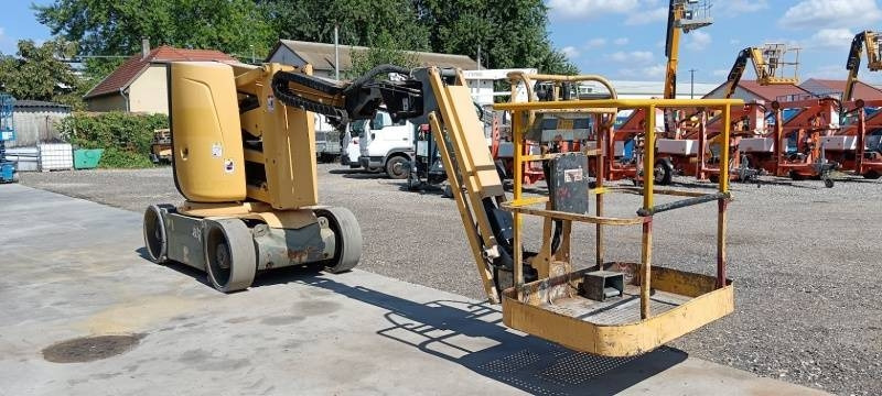 Haulotte HA12CJ+ - 11,7 m, electric *In poor condition* - Nacelle articulée: photos 1 Haulotte HA12CJ+ - 11,7 m, electric *In poor condition* - Nacelle articulée: photos 1