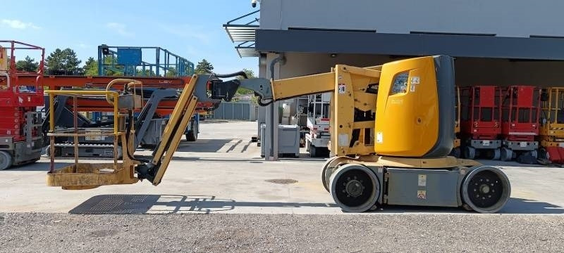 Haulotte HA12CJ+ - 11,7 m, electric *In poor condition* - Nacelle articulée: photos 5 Haulotte HA12CJ+ - 11,7 m, electric *In poor condition* - Nacelle articulée: photos 5