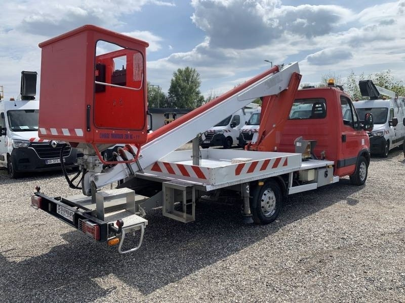 Iveco Daily Multitel 160 ALU DS - 16m - Camion avec nacelle: photos 5 Iveco Daily Multitel 160 ALU DS - 16m - Camion avec nacelle: photos 5