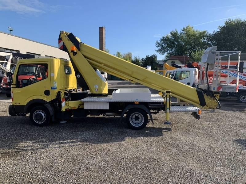 Nissan Cabstar Ruthmann TB270 - 27m - 225 kg - Camion avec nacelle: photos 4 Nissan Cabstar Ruthmann TB270 - 27m - 225 kg - Camion avec nacelle: photos 4