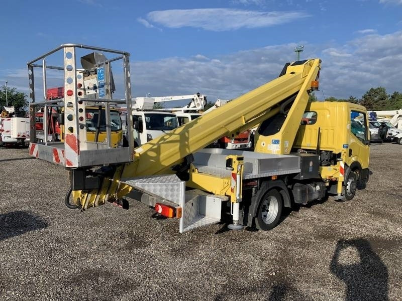 Nissan Cabstar Ruthmann TB270 - 27m - 225 kg - Camion avec nacelle: photos 5 Nissan Cabstar Ruthmann TB270 - 27m - 225 kg - Camion avec nacelle: photos 5