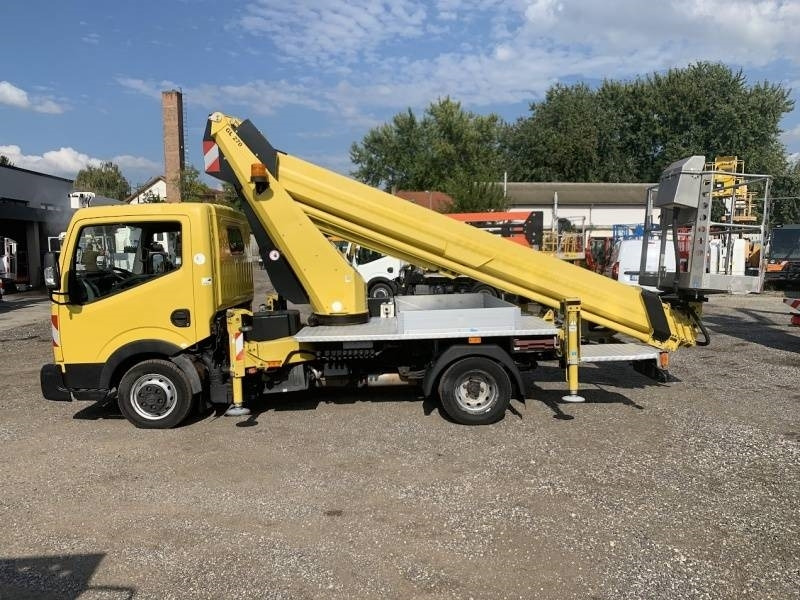 Nissan Cabstar Ruthmann TB270 - 27m - 225 kg - Camion avec nacelle: photos 5 Nissan Cabstar Ruthmann TB270 - 27m - 225 kg - Camion avec nacelle: photos 5