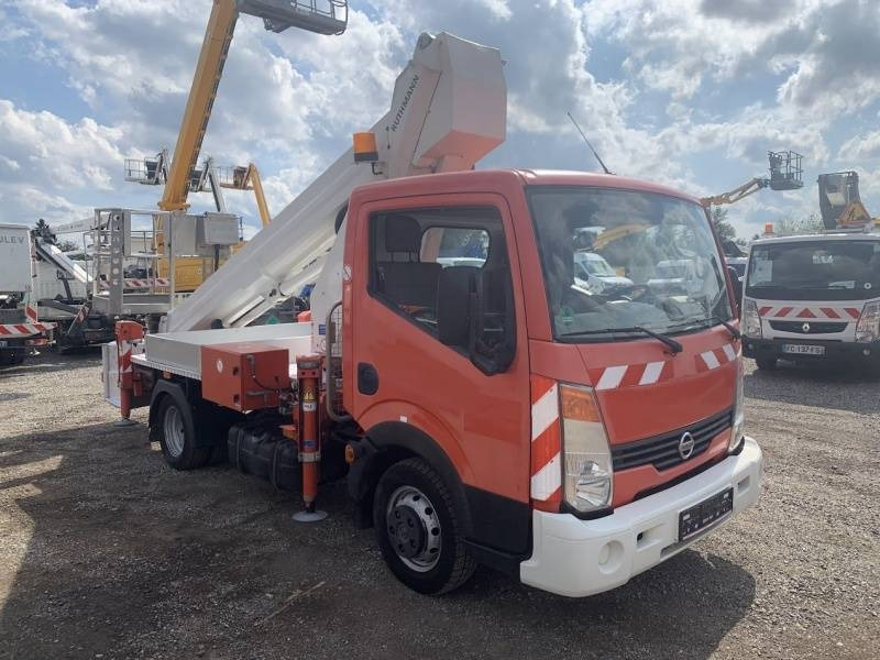 Nissan Cabstar Ruthmann TB270 - 27m - 230 kg - Camion avec nacelle: photos 1 Nissan Cabstar Ruthmann TB270 - 27m - 230 kg - Camion avec nacelle: photos 1
